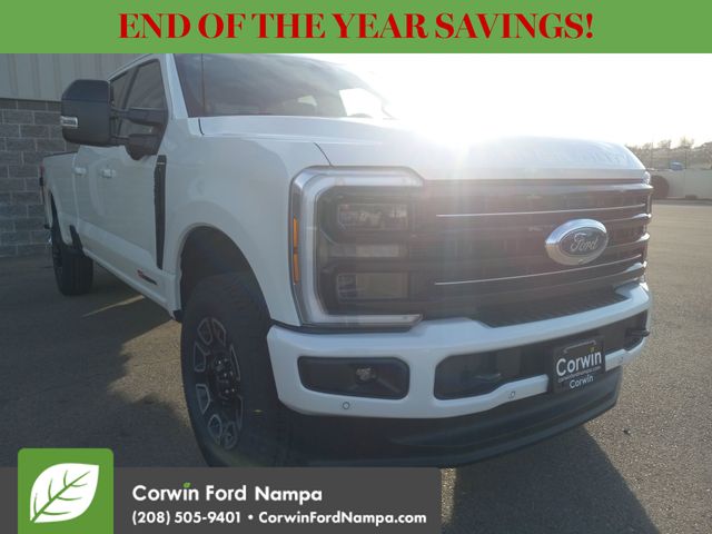 2026 Ford F-350 Super Duty Platinum's photo