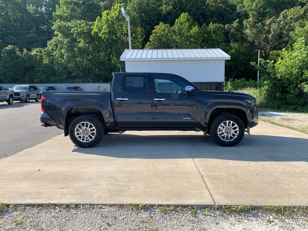 2025 Toyota Tacoma Limited photo 2