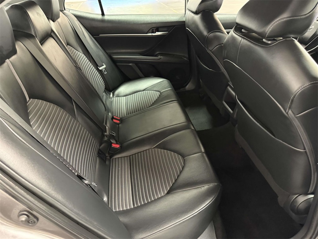 2023 Toyota Camry SE photo 26