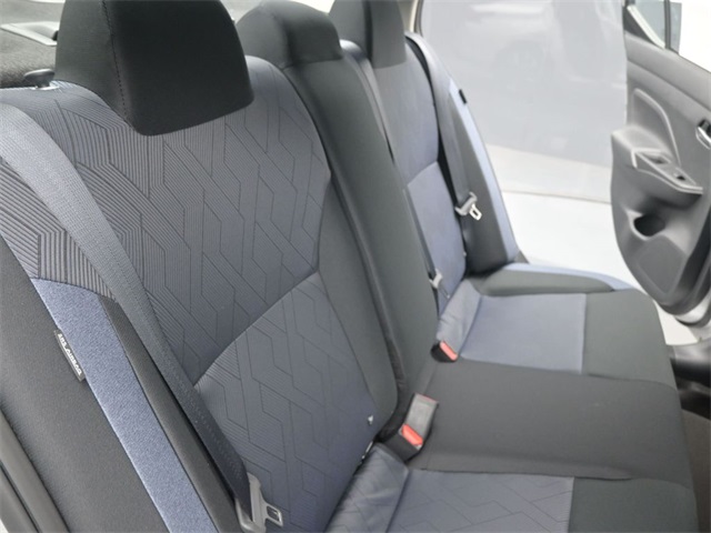 2025 Nissan Versa SV photo 21