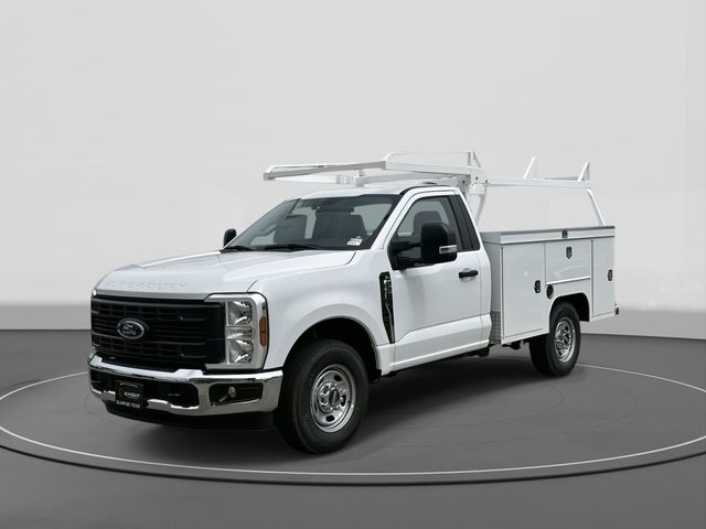 2025 Ford F-250 Super Duty XL's photo