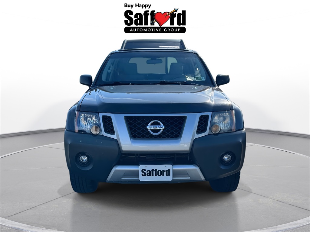 2015 Nissan Xterra S photo 2