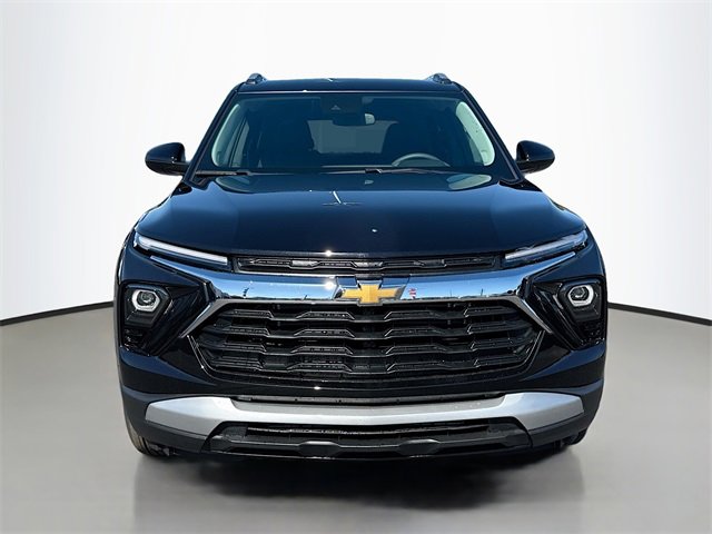 2026 Chevrolet Trailblazer LT photo 2
