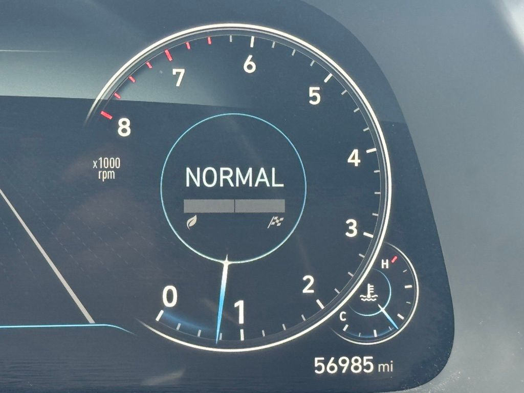 2023 Hyundai Sonata SEL Plus photo 2