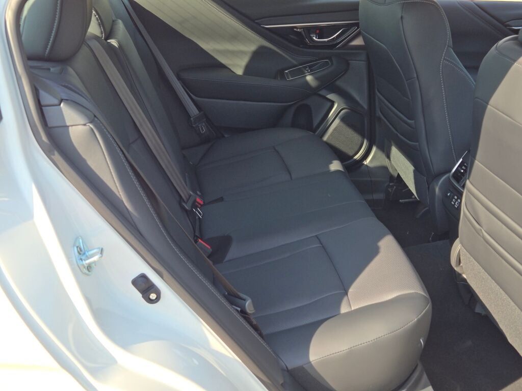 2025 Subaru Legacy Limited photo 3
