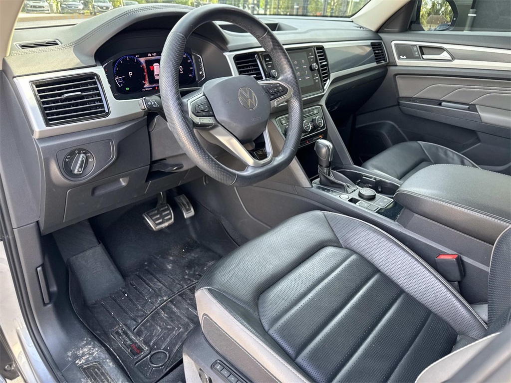 2021 Volkswagen Atlas SEL Premium R-Line photo 16