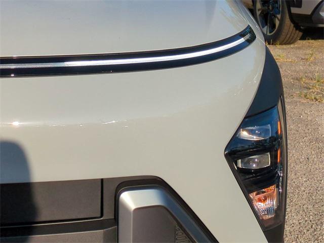 2026 Hyundai Kona SEL photo 10