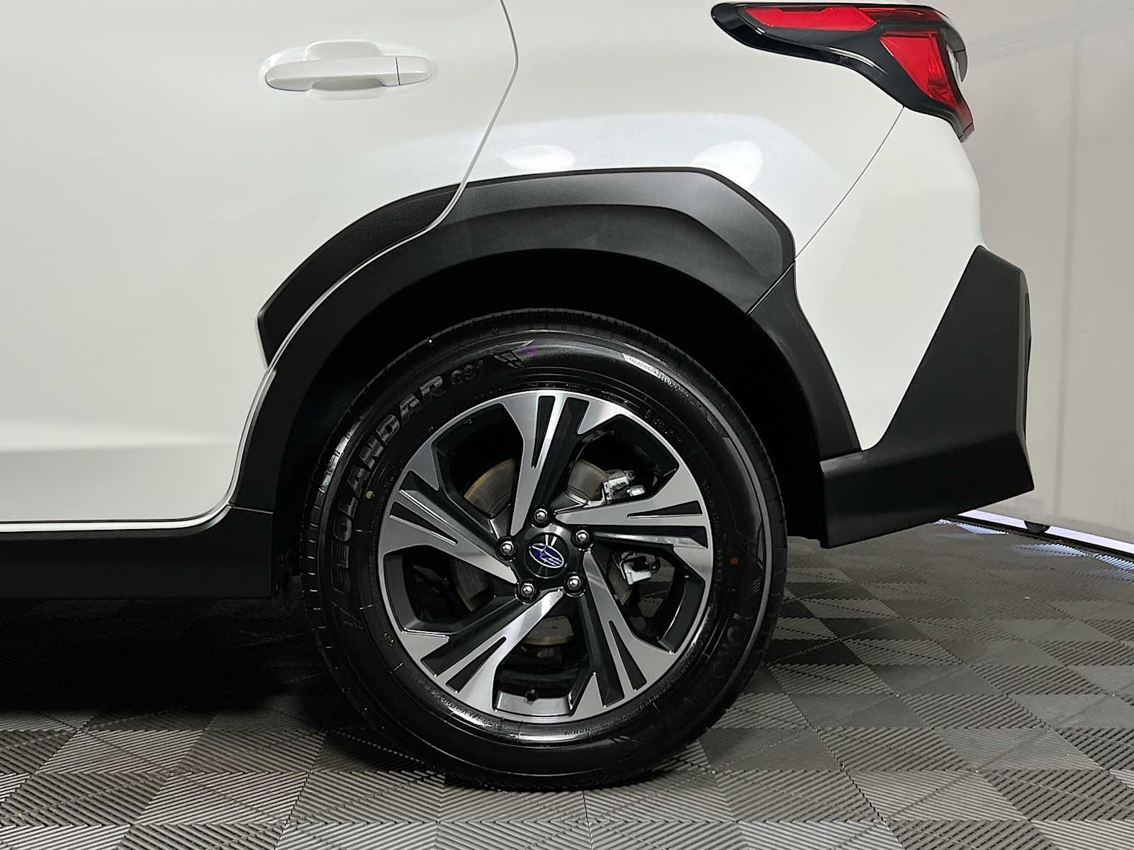 2025 Subaru Crosstrek Premium photo 28