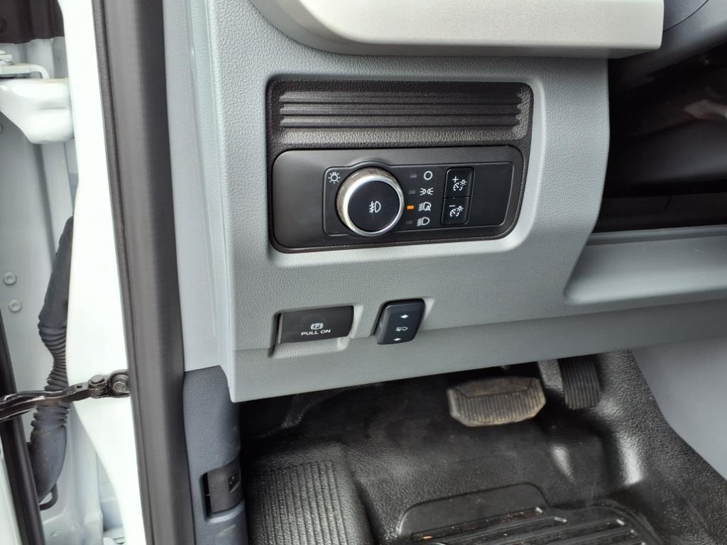 2024 Ford F-350 photo 18