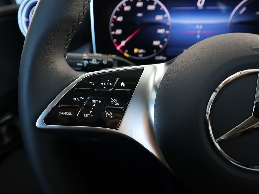 2026 Mercedes Benz GLC 350e 4MATIC photo 8
