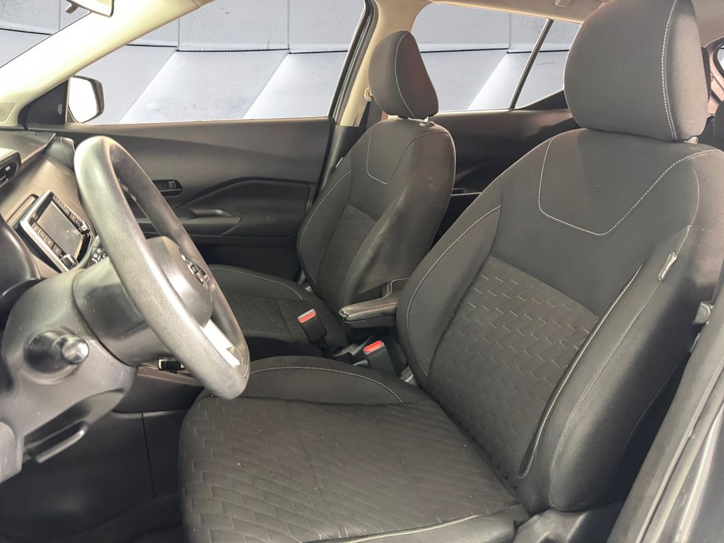 2021 Nissan Kicks S photo 8