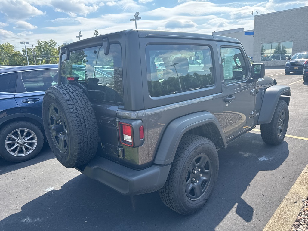 2021 Jeep Wrangler Sport photo 3