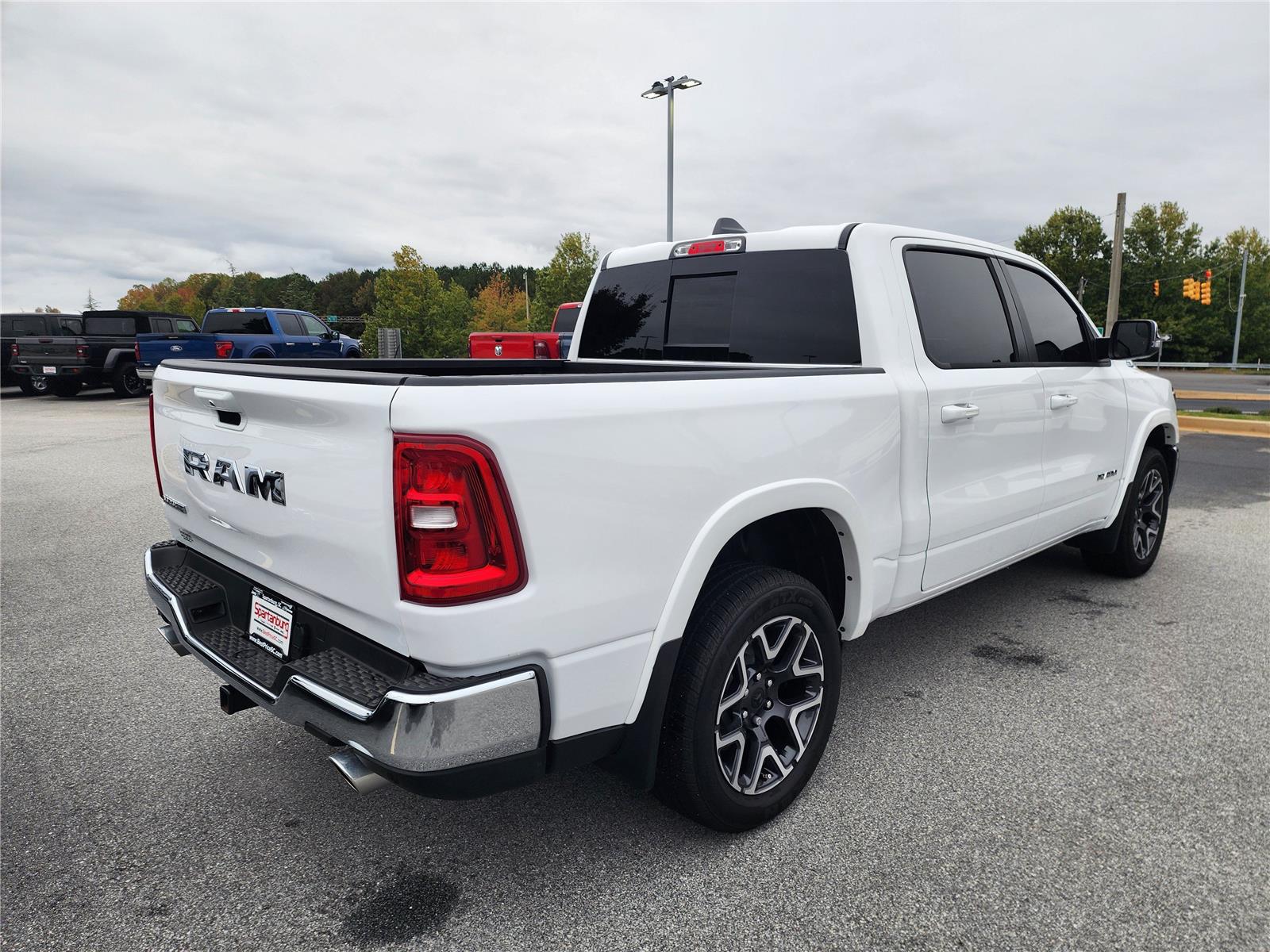 2025 Ram 1500 Laramie photo 4