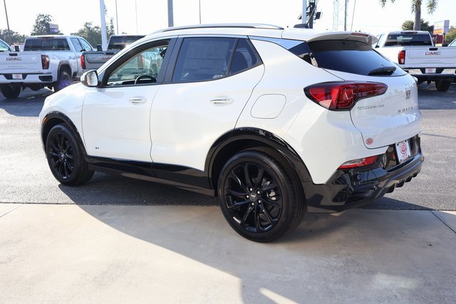 2026 Buick Encore GX Sport Touring photo 4