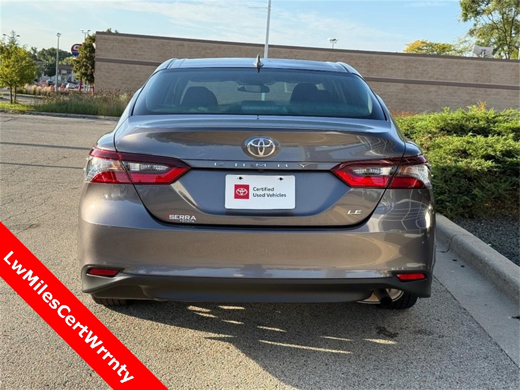 2024 Toyota Camry LE photo 4