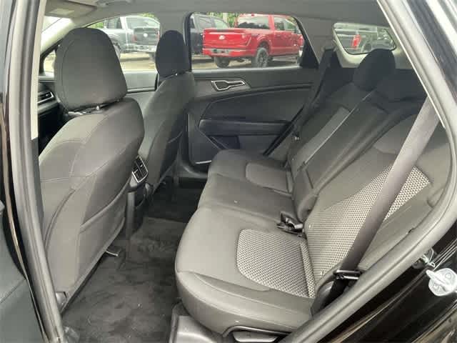 2023 Kia Sportage LX photo 14
