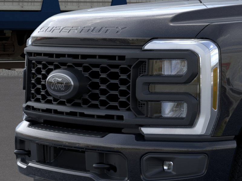 2025 Ford F-350 Lariat photo 16