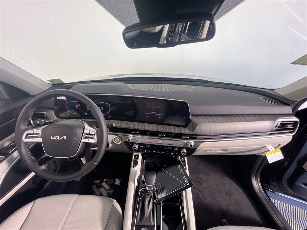 2025 Kia Telluride EX photo 28