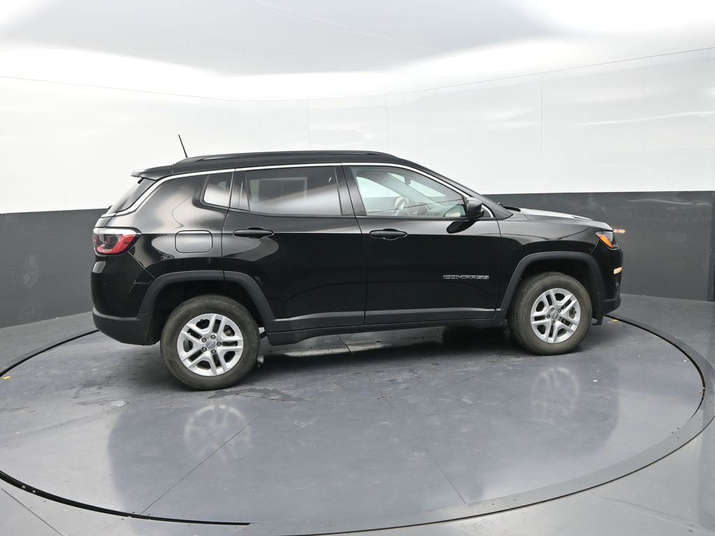 2021 Jeep Compass Sport photo 8