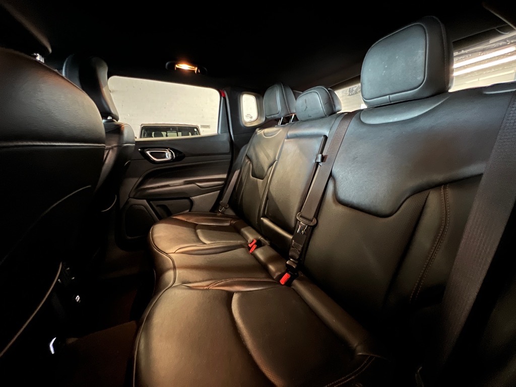 2023 Jeep Compass Red Edition photo 17