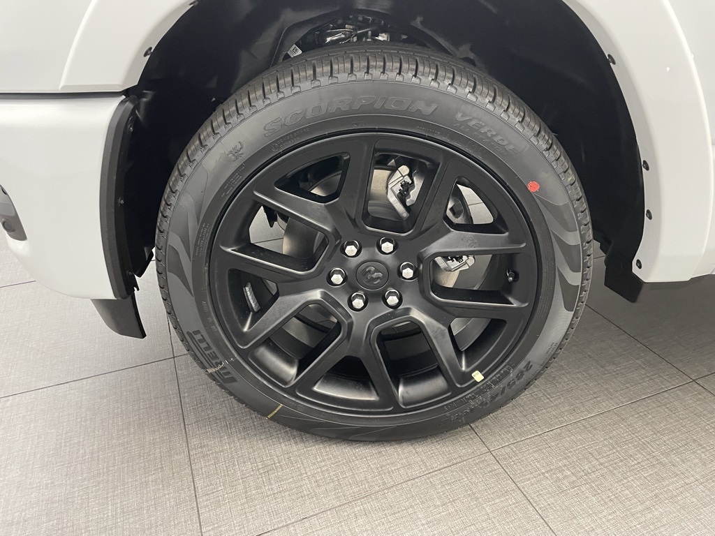 2025 Ram 1500 Laramie photo 6