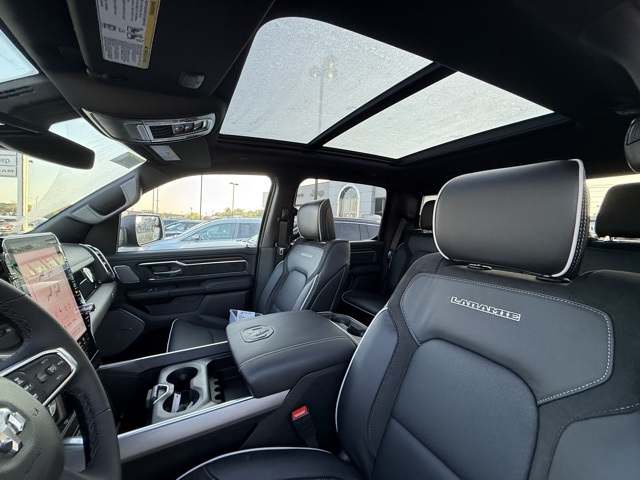2026 Ram 1500 Laramie photo 14