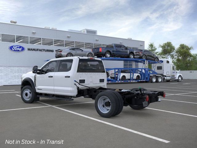 2026 Ford F-550 photo 3