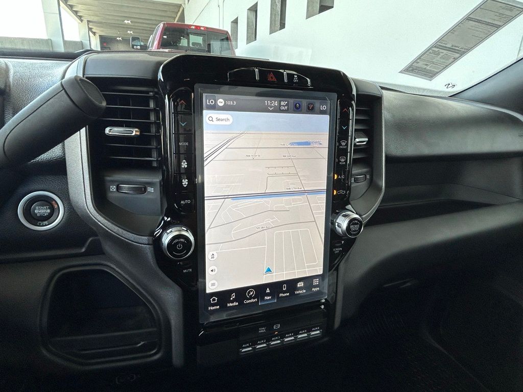 2024 Ram 3500 Tradesman photo 4