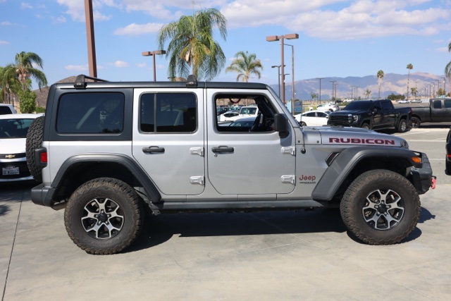 2018 Jeep Wrangler Unlimited Rubicon photo 2
