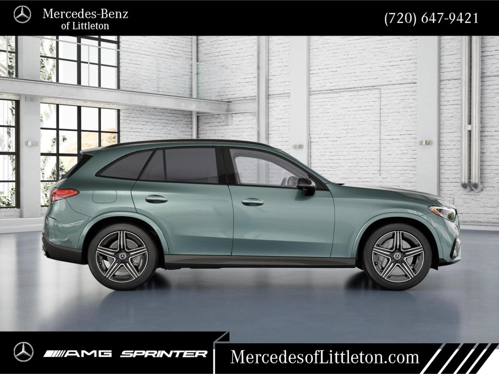 2026 Mercedes Benz GLC 300 4MATIC photo 2