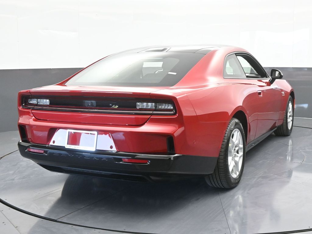 2025 Dodge Charger R/T photo 4