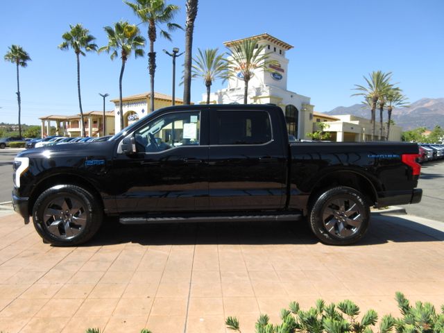 2025 Ford F-150 Lightning Flash's photo