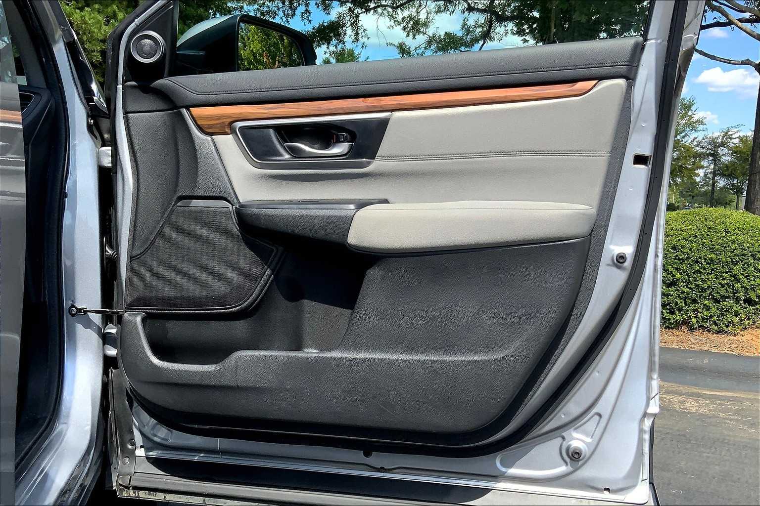 2018 Honda CR-V EX photo 22