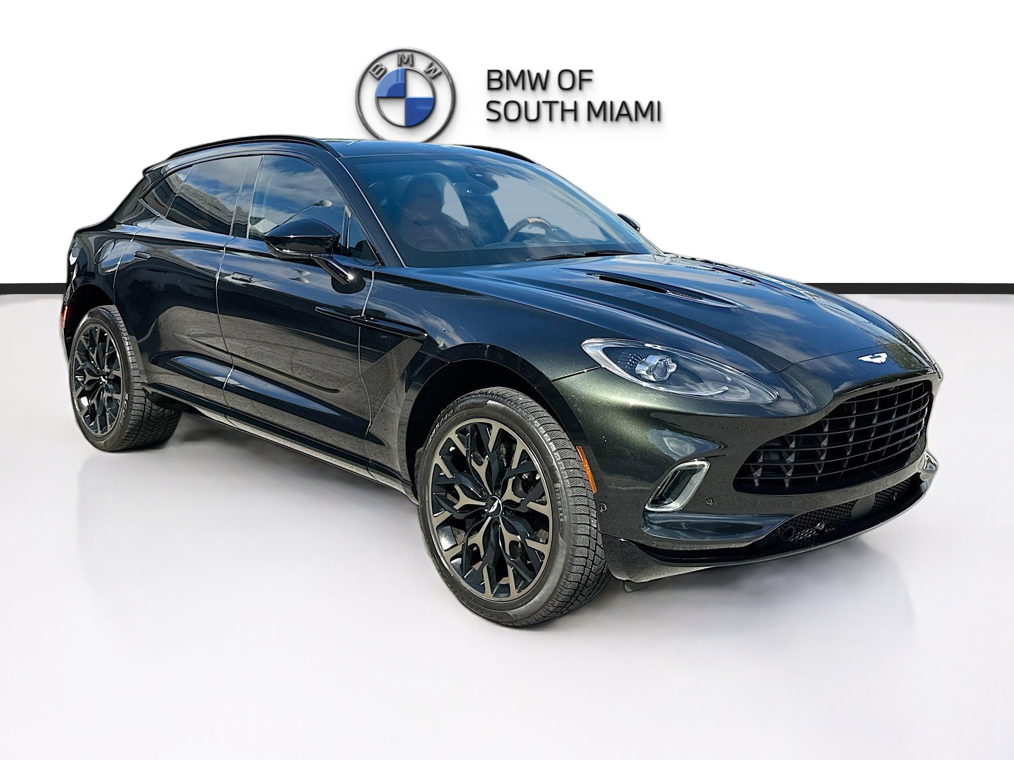2021 Aston Martin DBX Base