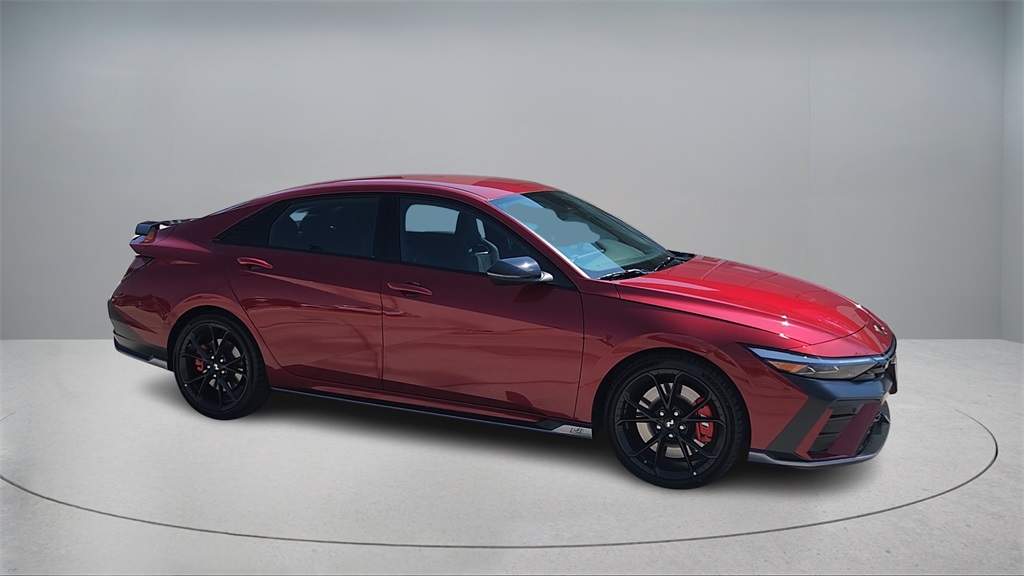 2025 Hyundai Elantra N photo 6