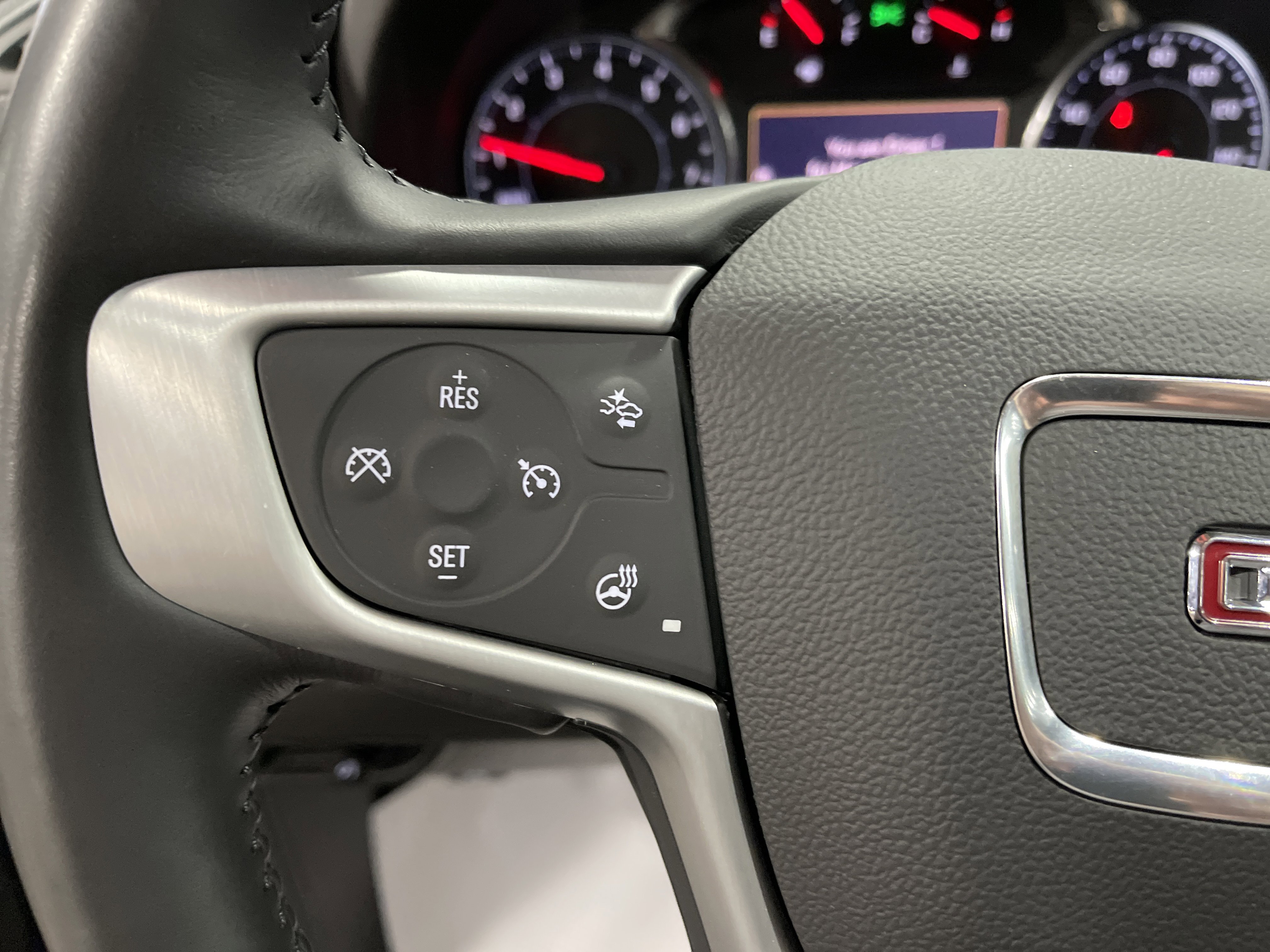 2022 Gmc Terrain SLT photo 4