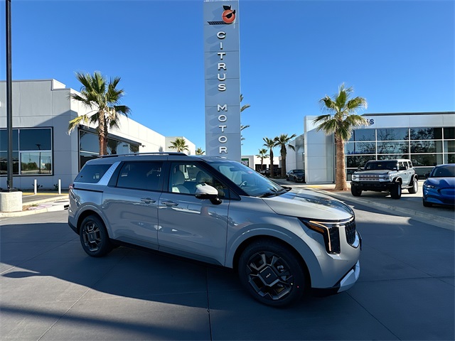 2026 Kia Carnival EX's photo