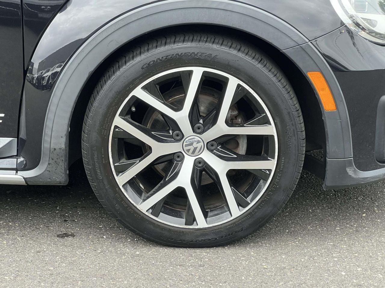 2016 Volkswagen Beetle 1.8T Dune photo 5