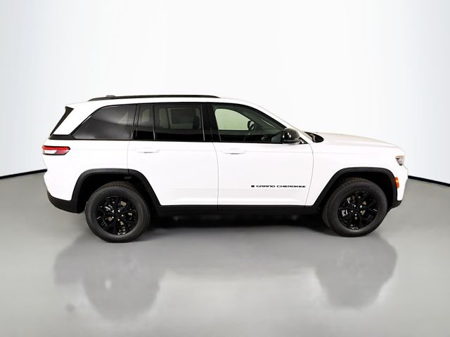 2025 Jeep Grand Cherokee Altitude X photo 4