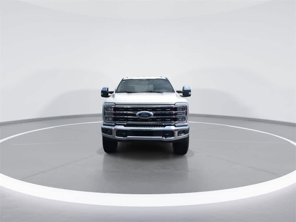 2025 Ford F-350 King Ranch photo 3