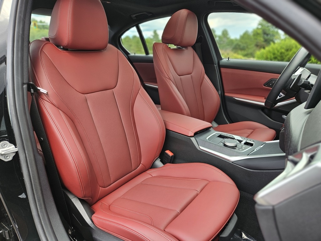 2025 Bmw 330i xDrive photo 16