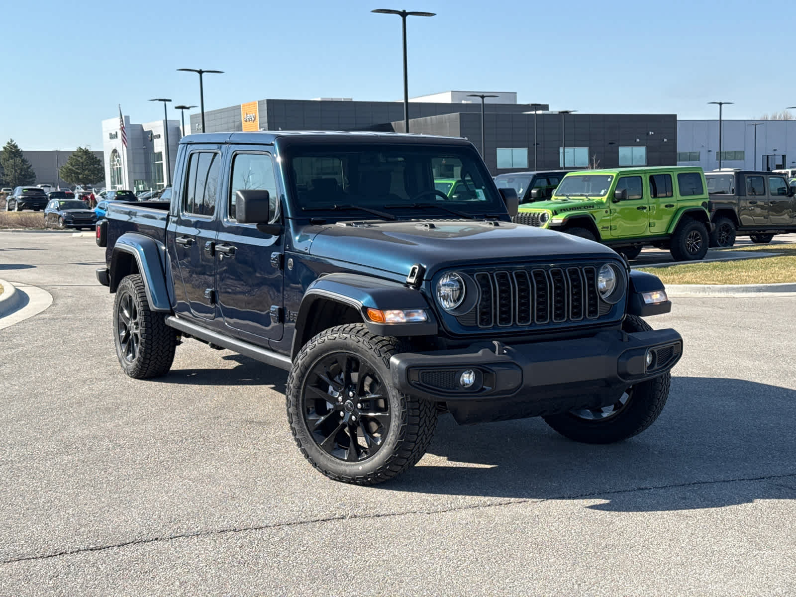 2025 Jeep Gladiator Sport photo 2