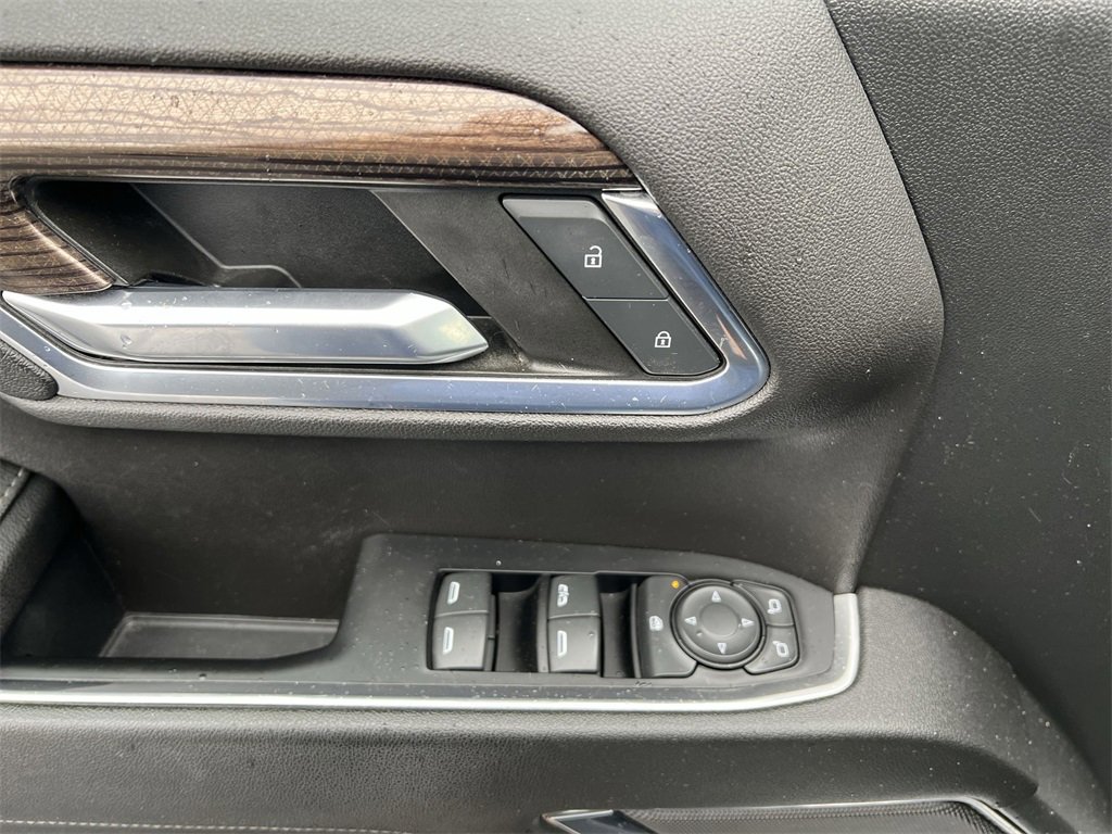 2023 Chevrolet Silverado 1500 LT photo 19