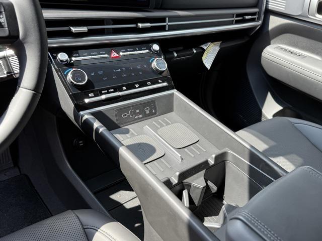 2025 Hyundai Santa Fe SEL photo 21