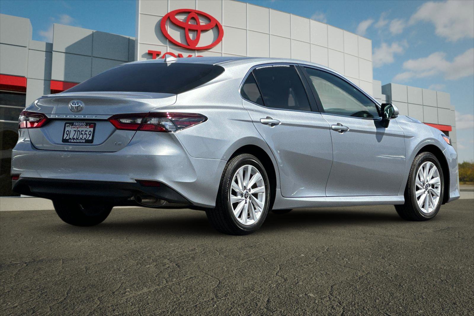 2024 Toyota Camry LE photo 2