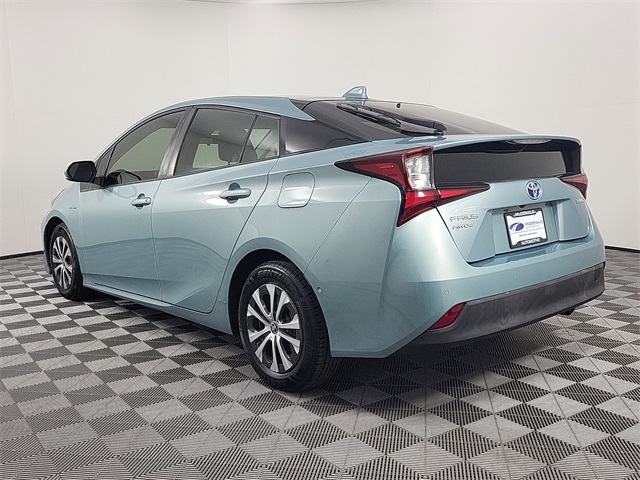 2021 Toyota Prius LE AWD-e photo 3