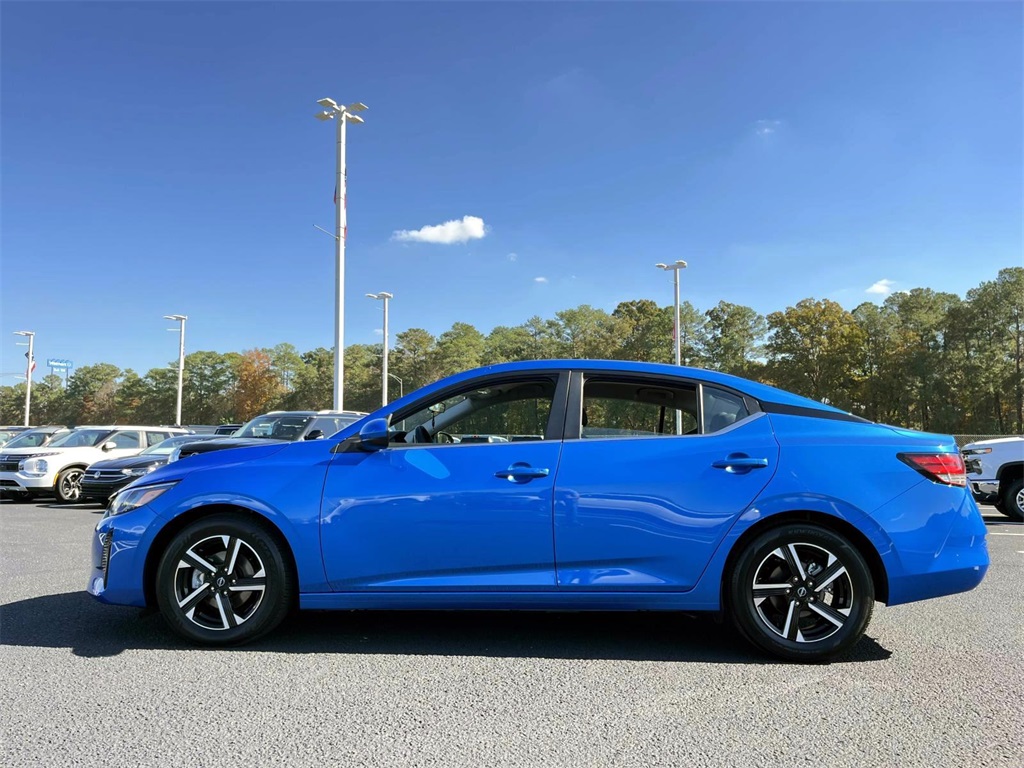 2024 Nissan Sentra SV photo 3