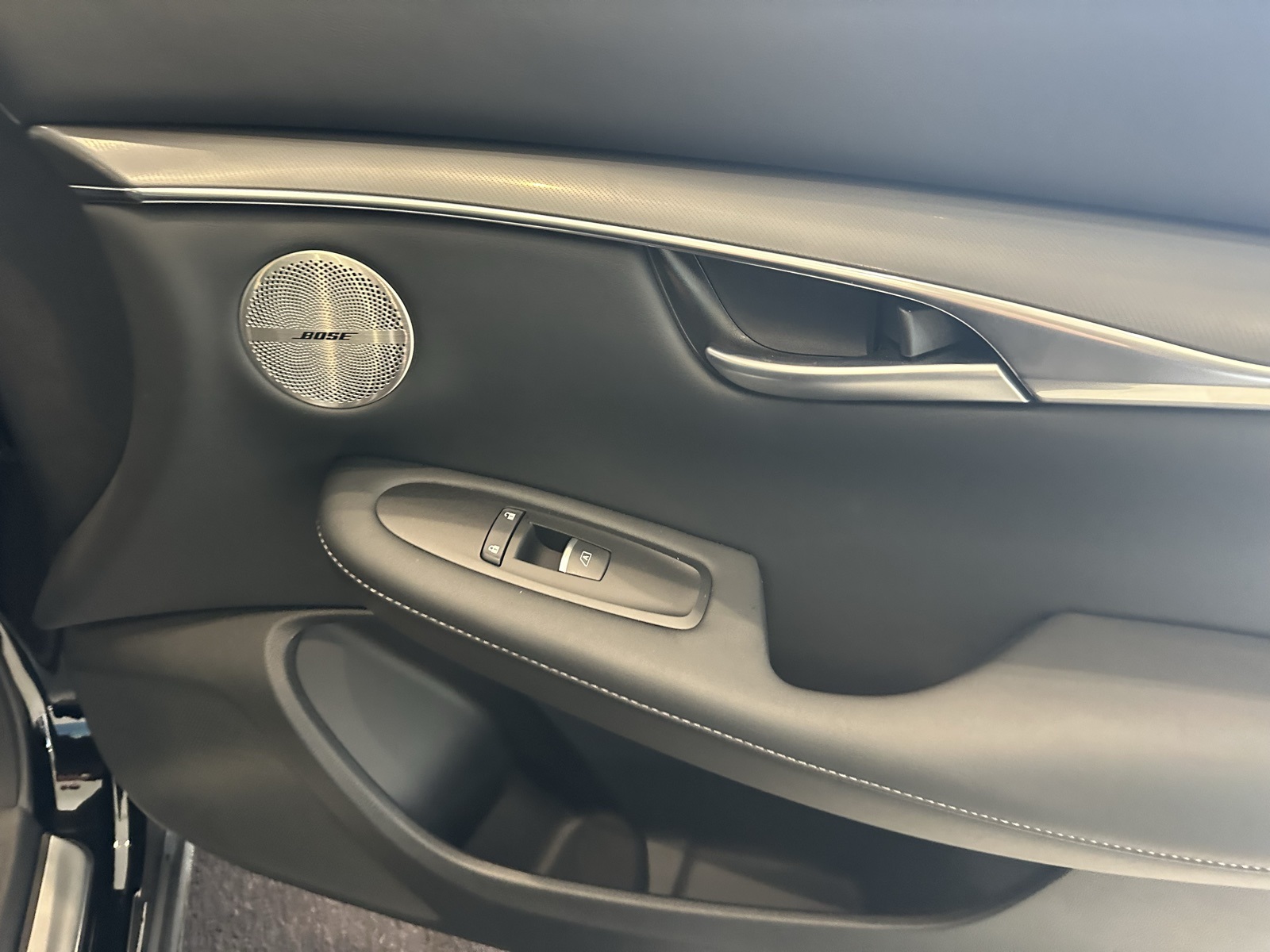 2025 Infiniti QX50 Luxe AWD photo 36