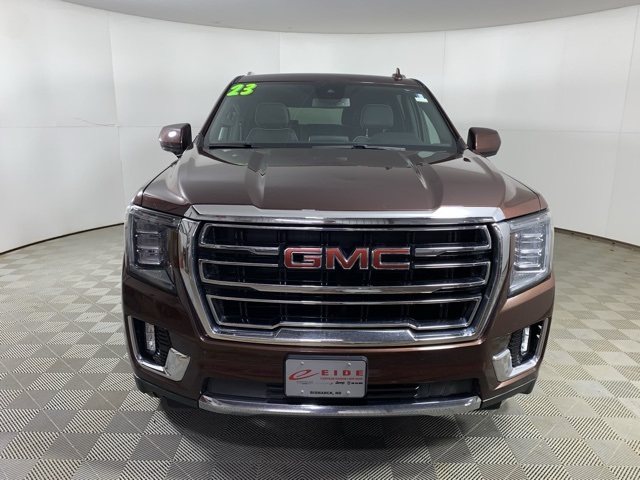 2023 Gmc Yukon XL SLT photo 3