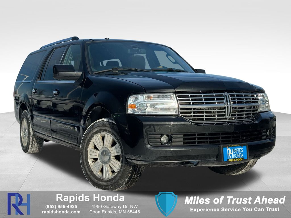 2012 Lincoln Navigator Base